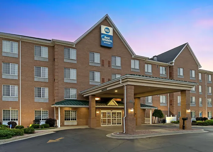 The Grand Select Wyoming
