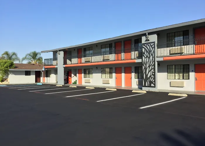Journey Inn Woodland