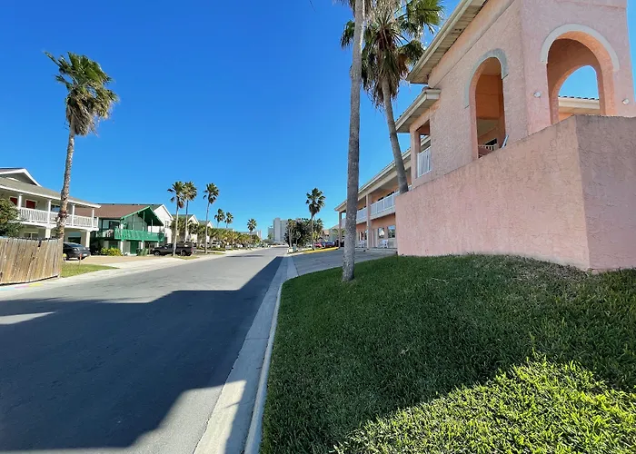 Flamingo Inn South Padre Island