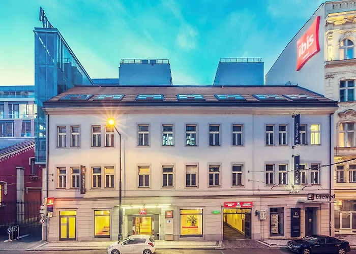 Готель Ibis Praha Old Town