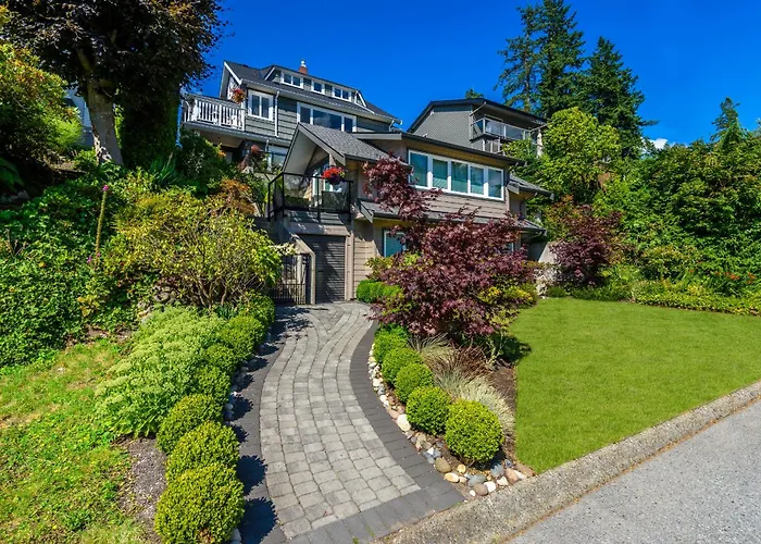 Crystal'S View Bed & Breakfast North Vancouver