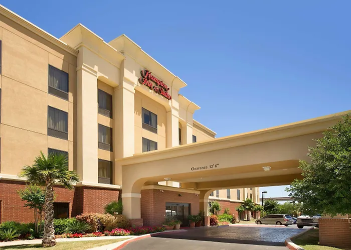 Hampton Inn&Suites San Antonio Airport
