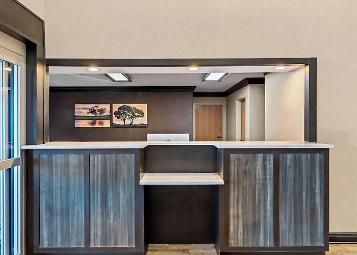 Best Western Presidential Hotel & Suites Pine Bluff