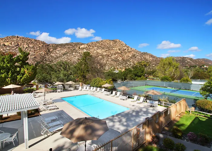 Riviera Oaks Resort Ramona