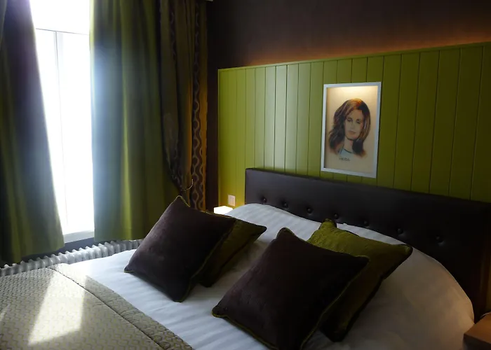 Hotel Het Gheestelic Hof By Cw Hotel Collection Brujas