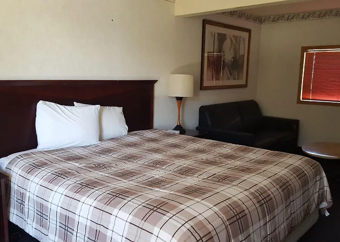 Richland Inn And Suites