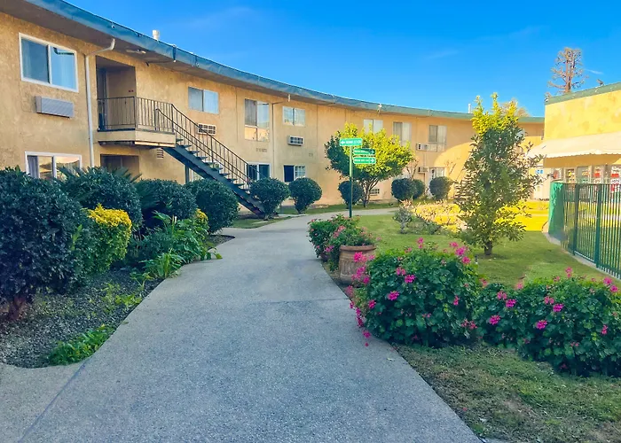 Hometown Inn North Hills San Fernando