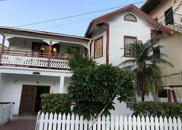 Coningsby Inn Belize City
