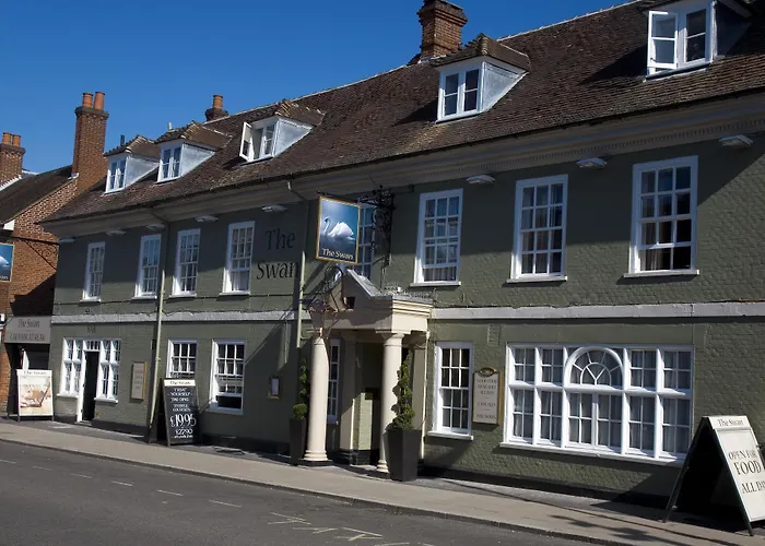 Swan Hotel By Greene King Inns Alton 