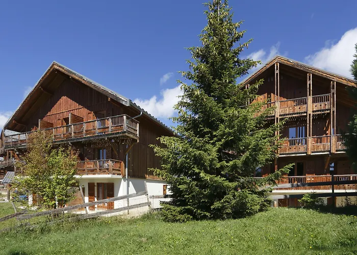 Résidence Néméa Les Chalets Des Cîmes Fontcouverte-la-Toussuire