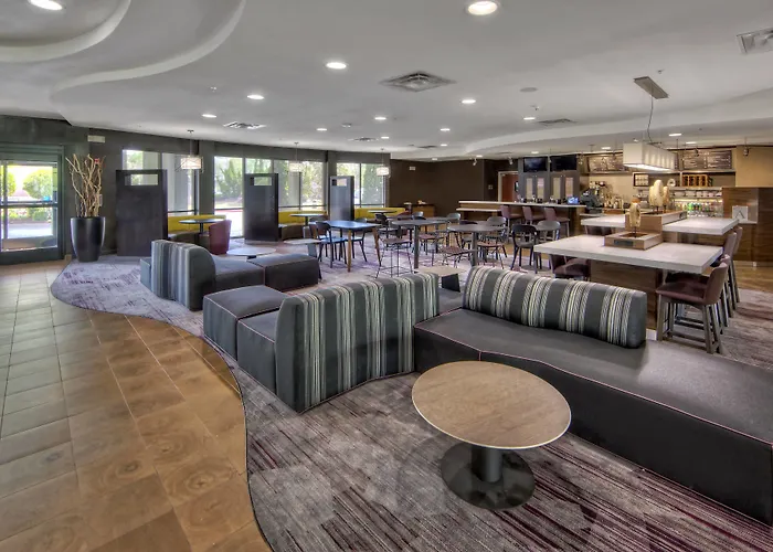 Courtyard By Marriott Memphis Southaven Hotel