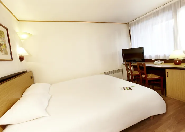 Hotel Campanile Saintes