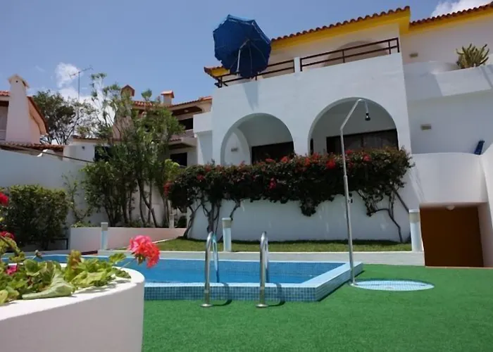 Canico Bay Apartments