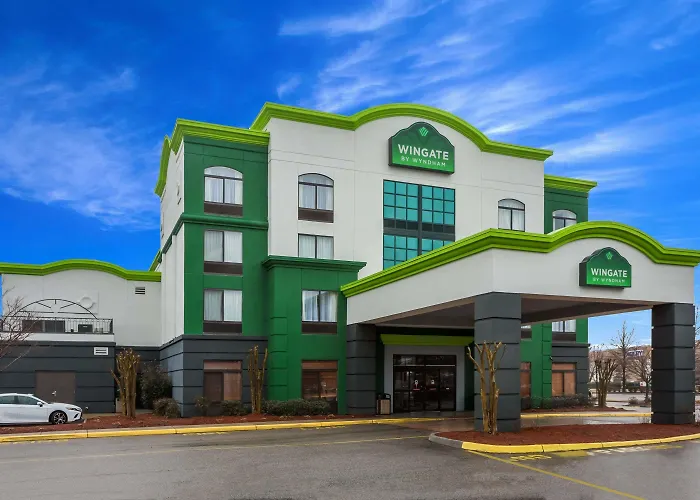 Wingate By Wyndham Chesapeake Hotel