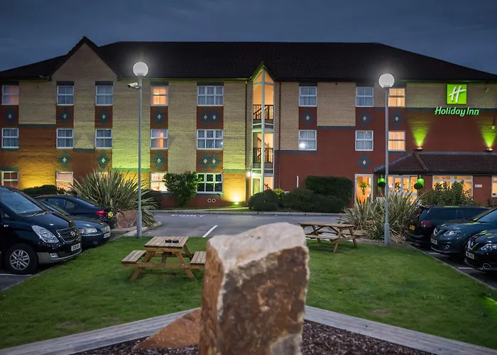 Holiday Inn Manchester West By Ihg Salford 