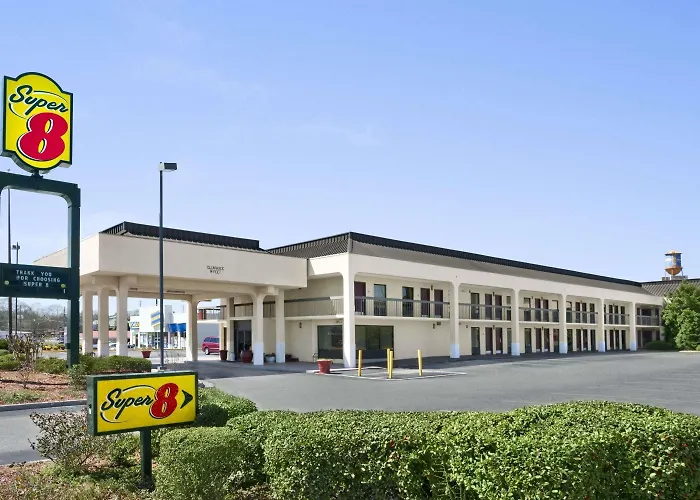 Super 8 By Wyndham Oxford Motel
