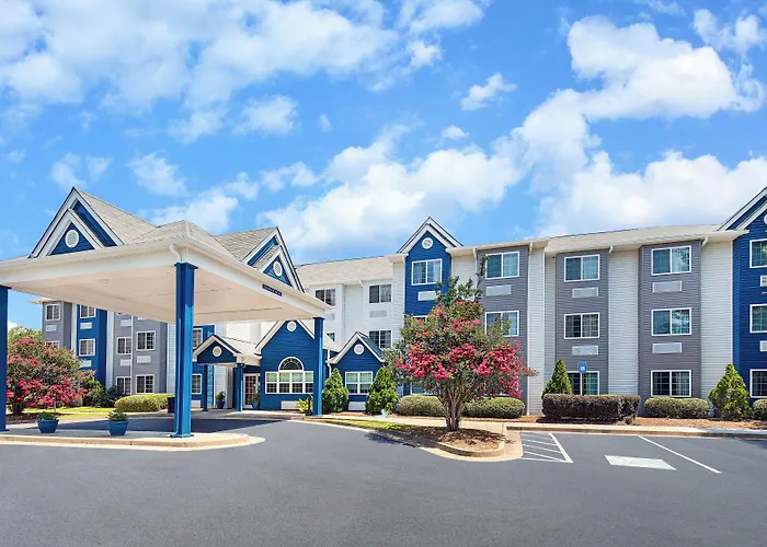 Microtel Inn & Suites Columbus North