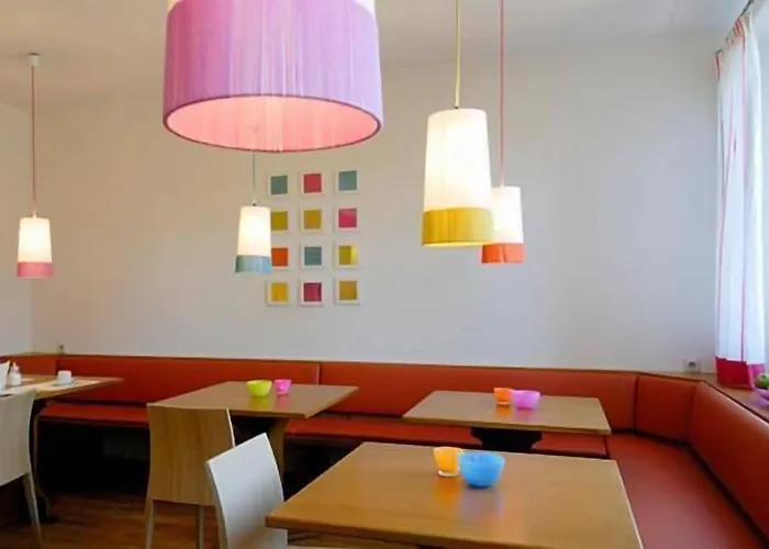 Business & Budget Hotel Tessin Múnich