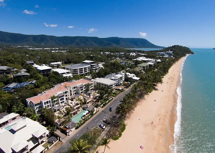 Sea Change Beachfront Apartments Trinity Beach