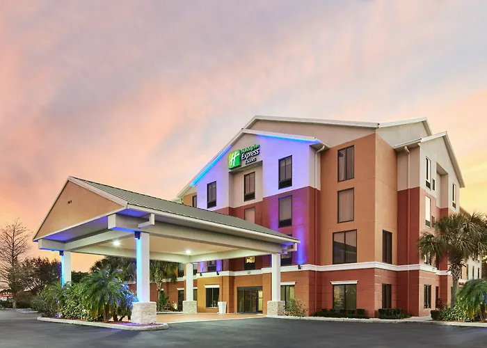Holiday Inn Express Hotel & Suites Port Richey By Ihg