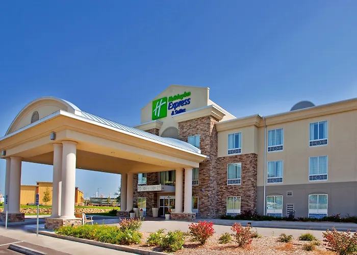 Holiday Inn Express & Suites East Wichita I-35 Andover By Ihg
