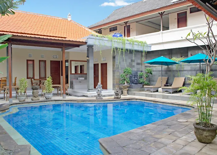 Flamboyan Hotel Kuta Lombok