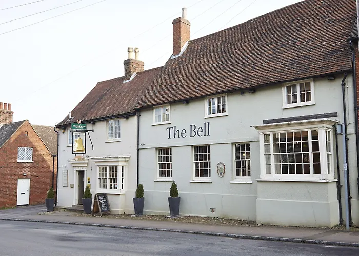 The Bell Hotel & Inn By Greene King Inns Woburn