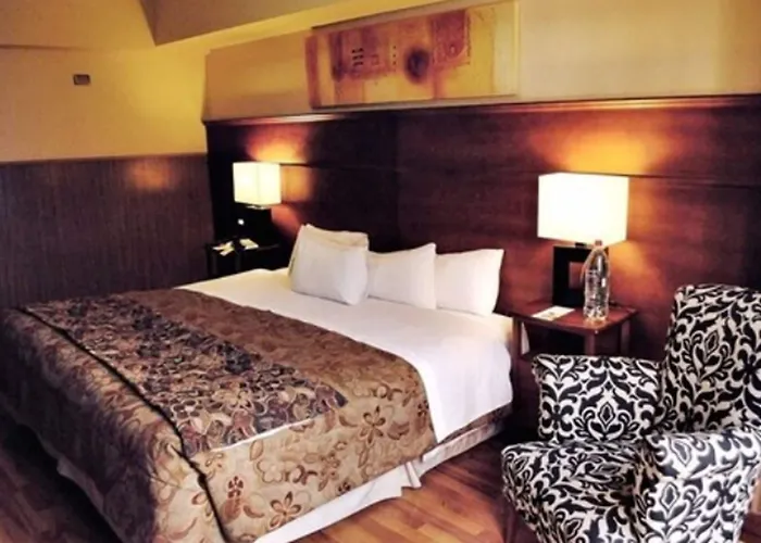 Hotel Panamericano Santiago