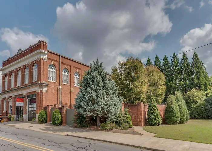 The Firehouse Inn Rutherfordton