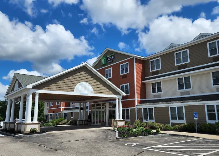 Holiday Inn Express & Suites Rochester By Ihg