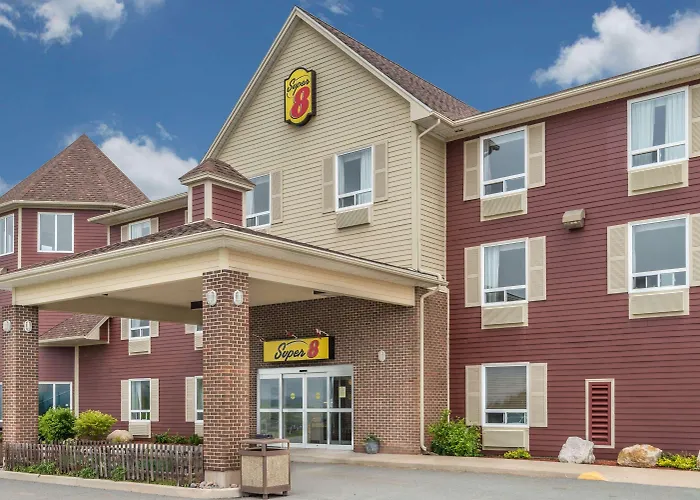 Super 8 By Wyndham Windsor Ns Hotel