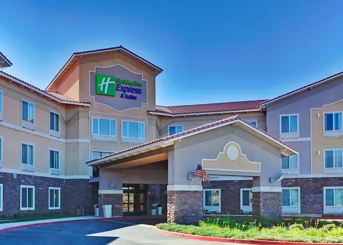 Holiday Inn Express & Suites Beaumont - Oak Valley By Ihg