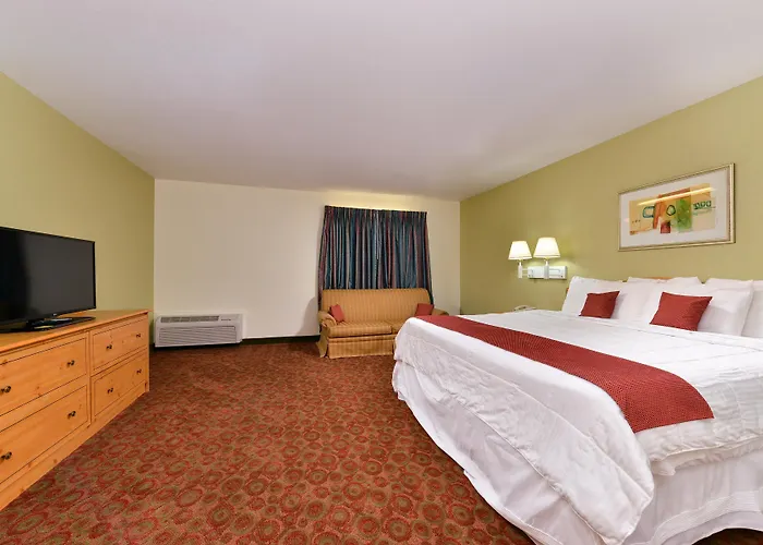 Americas Best Value Inn & Suites-Winnie