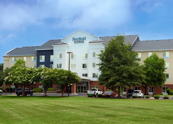 Fairfield Inn & Suites Elizabeth City