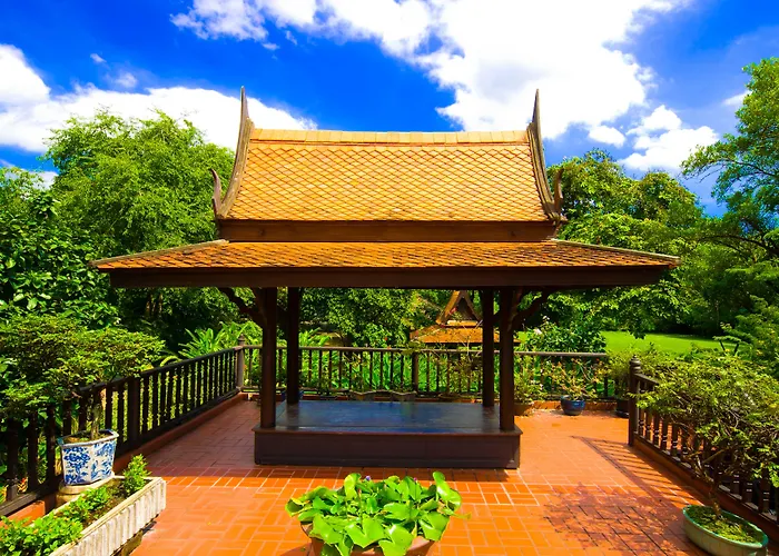 Yellow Ribbon Hills Boutique Suites Bangkok