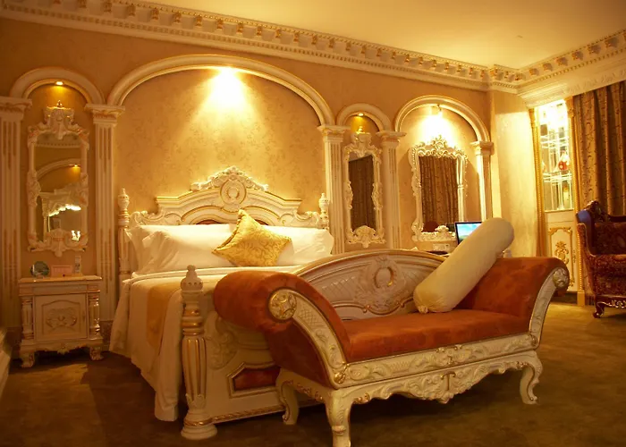 Nan Yang Royal Hotel Canton