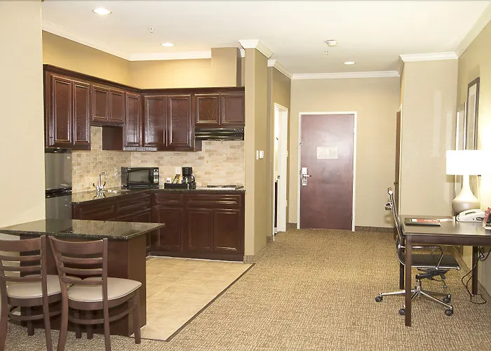 Comfort Suites Houston Iah Airport - Beltway 8 Aldine