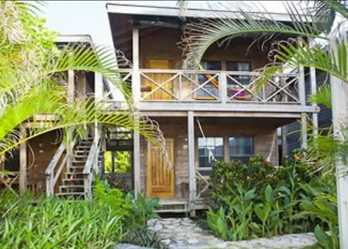 Las Rocas Resort And Dive Center West Bay