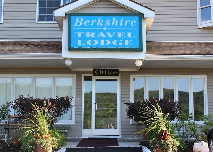 Berkshire Travel Lodge Canaan