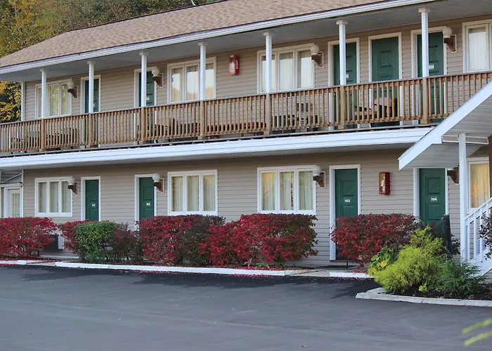 Berkshire Travel Lodge Canaan
