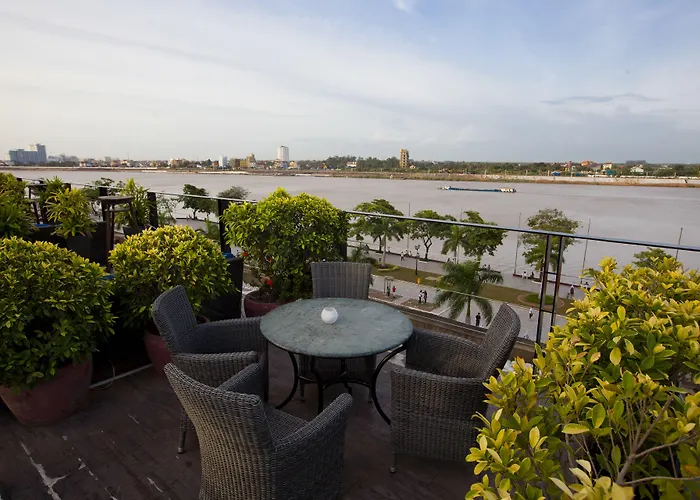 Amanjaya Pancam Suites Hotel Phnom Penh