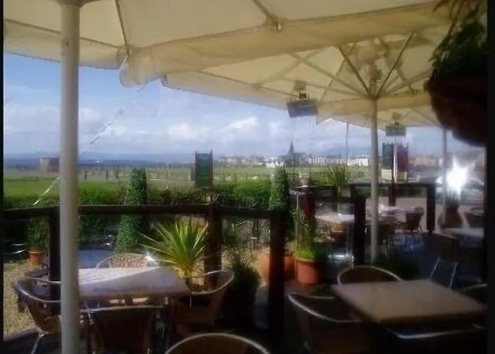 Lauriston Hotel Ardrossan