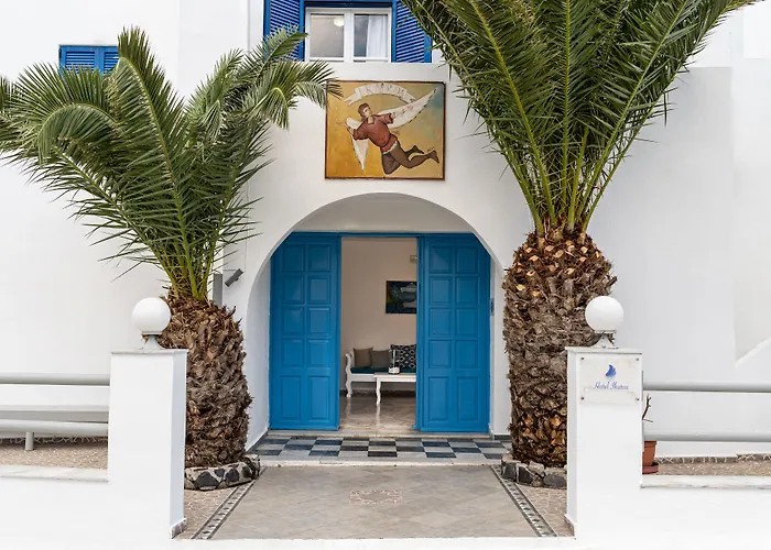 Ikaros Aparthotel Karterados 