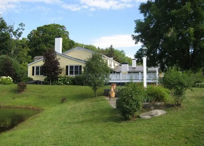 Inn At Clearwater Pond Quechee