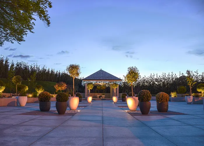 Radstone Hotel Larkhall 