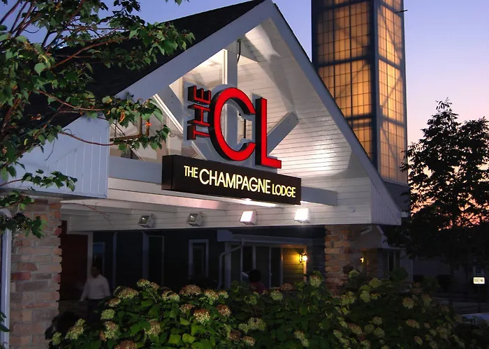 The Champagne Lodge And Luxury Suites Willowbrook