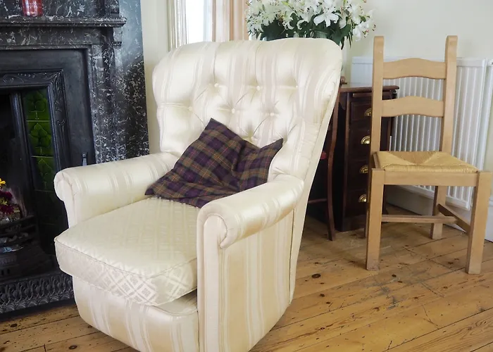 The Old Manse Pickering Bed & Breakfast