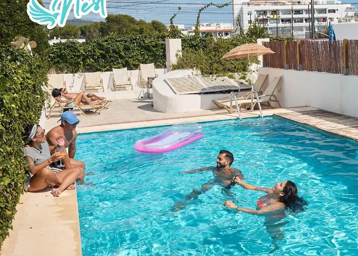 Hostal Flamingo By Nest Es Cana