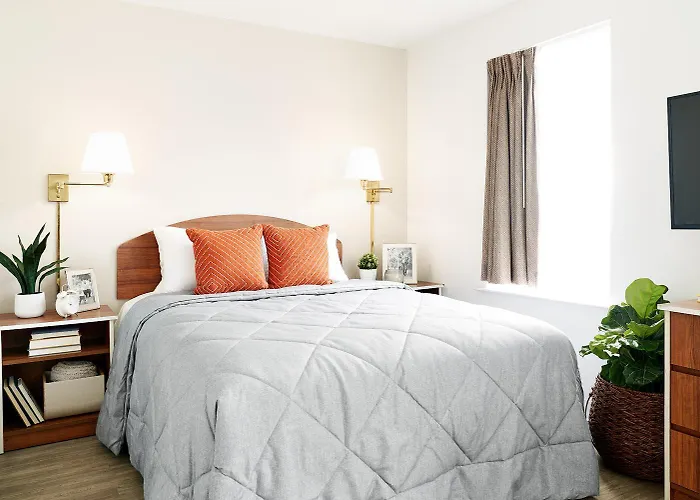 Intown Suites Extended Stay Denver - Havana Street Aurora