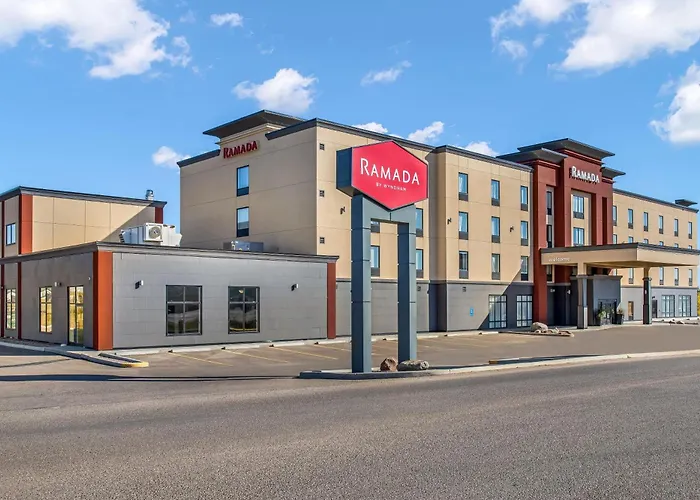 Ramada By Wyndham St Paul Ab Hotel St. Paul